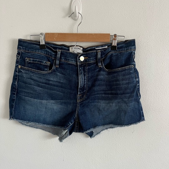 Frame Le Cutoff Shorts, size 30 - Picture 2 of 6